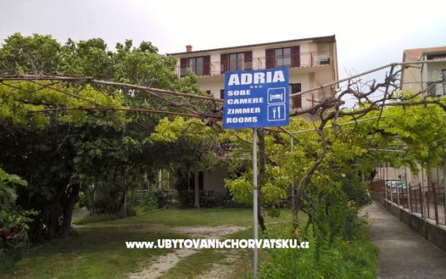 Adria Guesthouse – Проживание Каштела, Хорватия