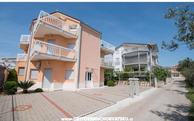 Villa Diva апартаменты – Проживание Каштела, Хорватия