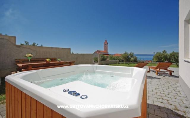 Lux AP6+2 jacuzzi – Проживание Макарска, Хорватия