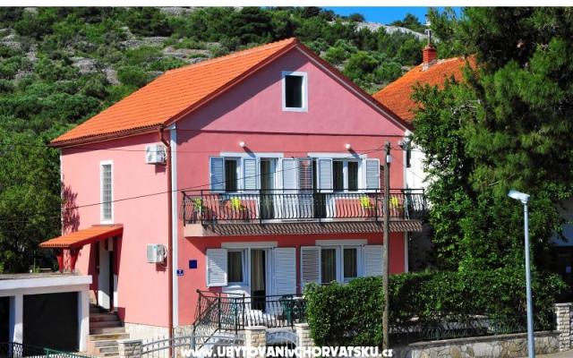 Holiday home Mirela – Проживание остров Муртер, Хорватия