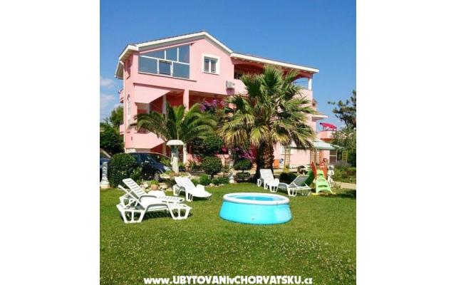 Villa Rossa-Lora – Проживание Привлака, Хорватия