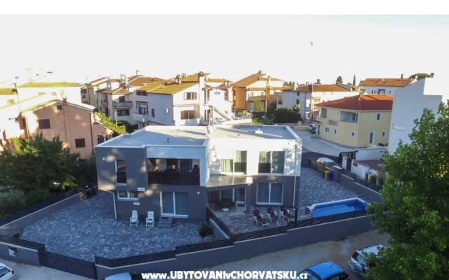 Holiday home with swimming pool – Проживание Ровинь, Хорватия