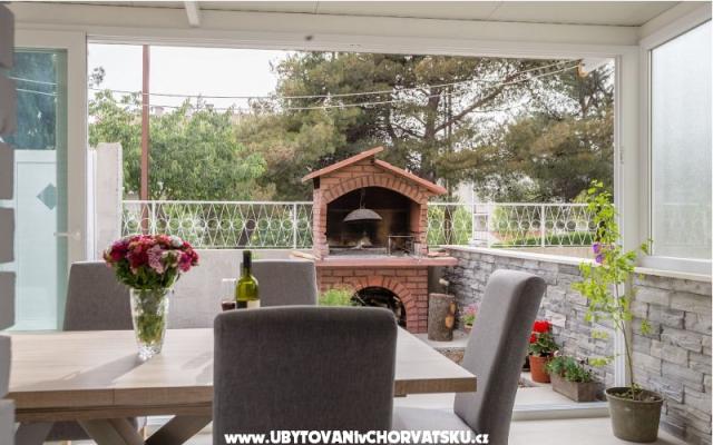Luxury , with garden! Aenona – Проживание Сплит, Хорватия