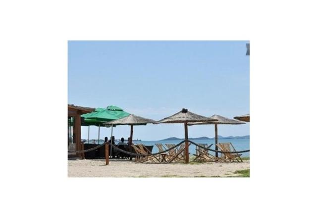 дом на пляже Lola Beach дом Lola – Проживание Сукошан, Хорватия
