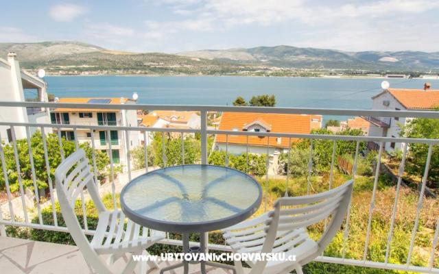 апартамент Gordana Seaview – Проживание Трогир, Хорватия