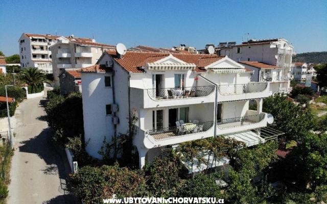 Villa Helio – Проживание Трогир, Хорватия