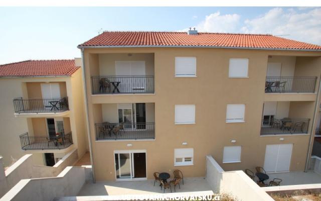 Villa IRIS – Проживание Трогир, Хорватия