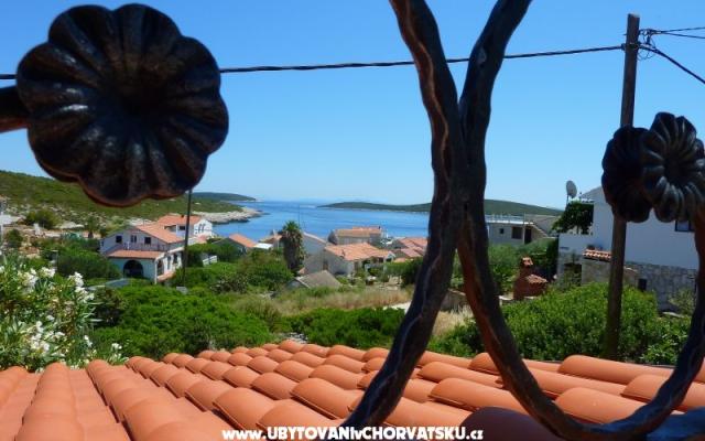 Villa Vinka*** – Проживание остров Вис, Хорватия