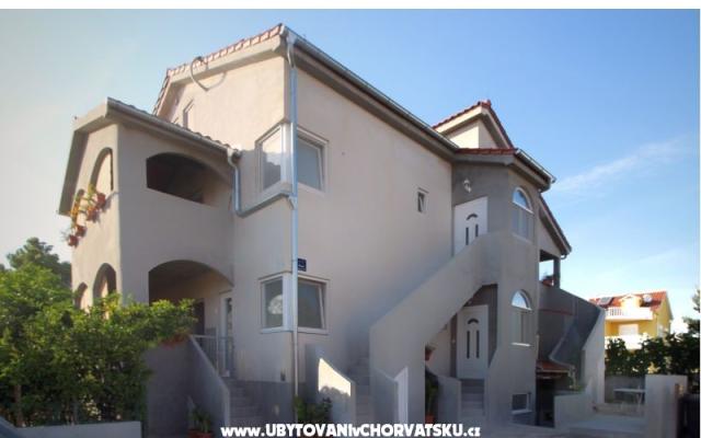 апартаменты Banović Vodice  – Проживание Водице, Хорватия