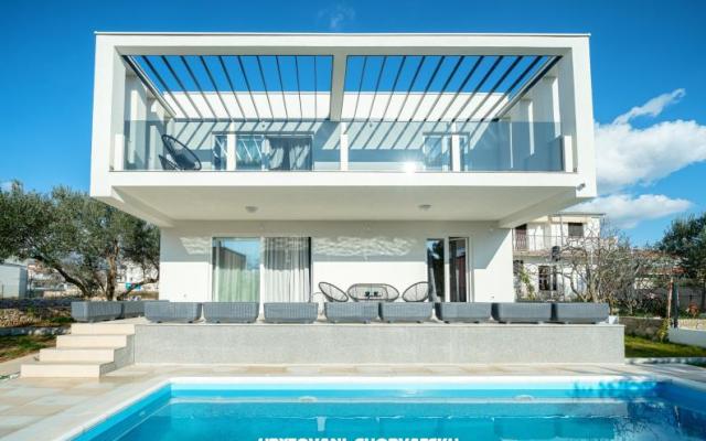 Beach Villa с бассейном Tribunj – Проживание Водице, Хорватия