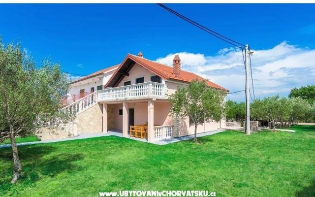 Vacation house Maslina – Проживание Задар, Хорватия