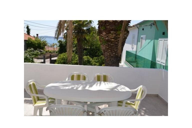 APARTMAN PAULINA/BIBINJE:4+2/STUDIO – фото 2
