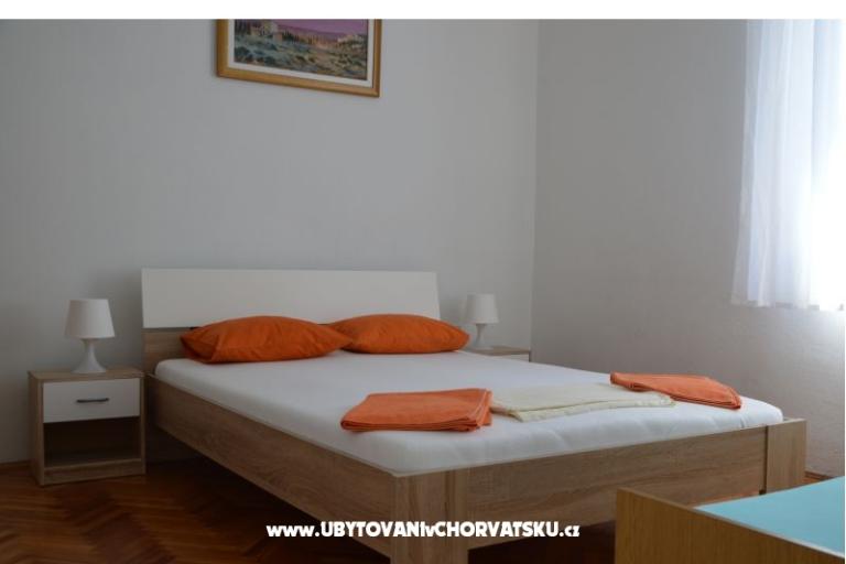 APARTMAN PAULINA/BIBINJE:4+2/STUDIO – фото 8