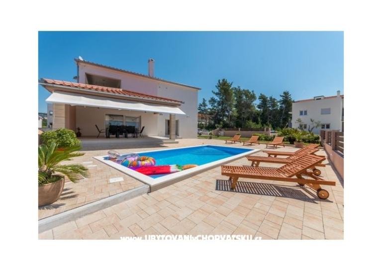 Holiday house vila Kunfin – фото 5