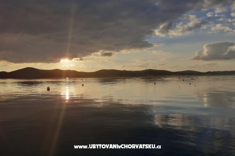 VILLA BERNARD..150 m plaža DRAŽICA – фото 35