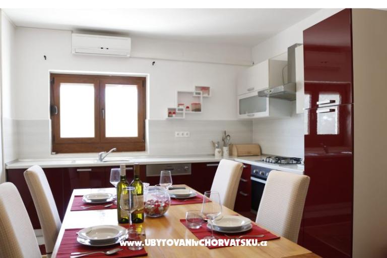 Holiday Home Maslina – фото 9