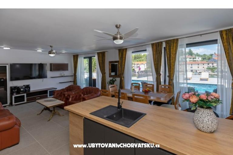 Villa Rep Blace – фото 34