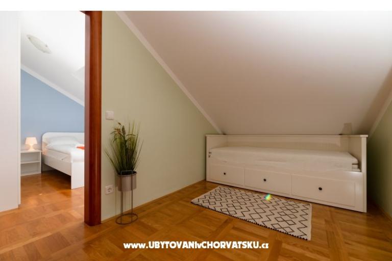 Seaview apartment Andrea 200 m from – фото 9