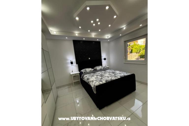 Delux apartment, heated pool – фото 14