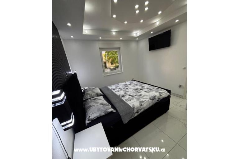 Delux apartment, heated pool – фото 15