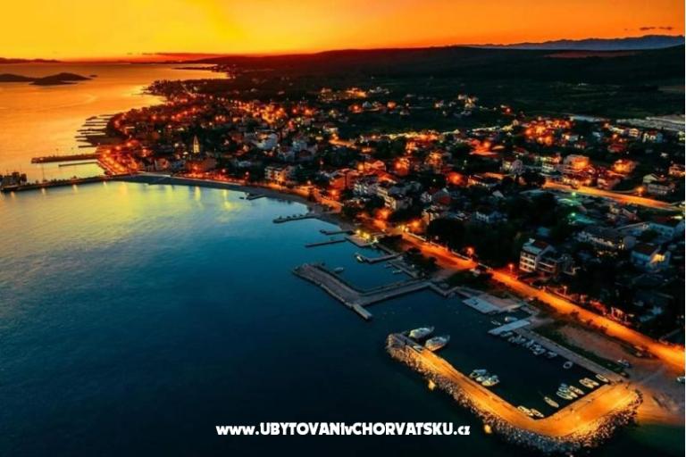 Dalmatinska kamena kuća – фото 19