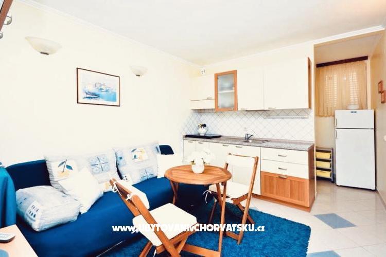 Hvar Beach Villa – фото 8