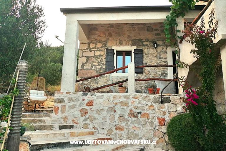 каменный дом za odmor Ostojić – фото 28