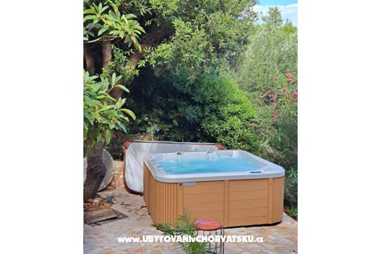 PRIVATE JACUZZI Sea View дом  – фото 9