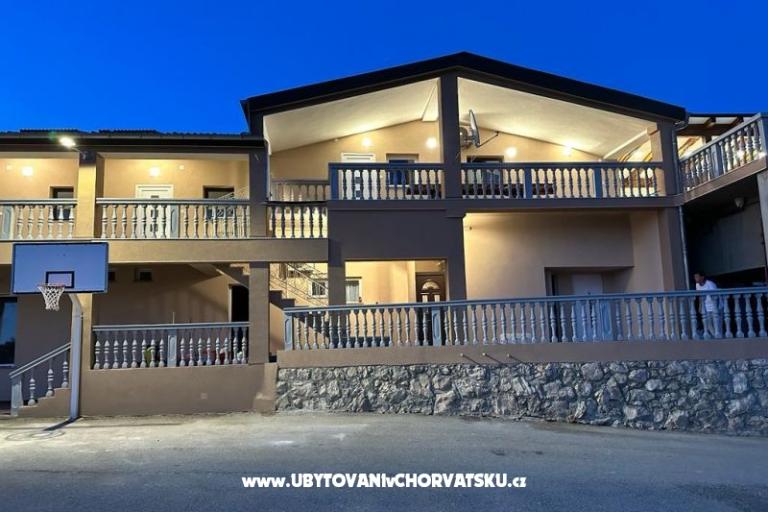 Villa Robert 2 с бассейном Cesarica – фото 14