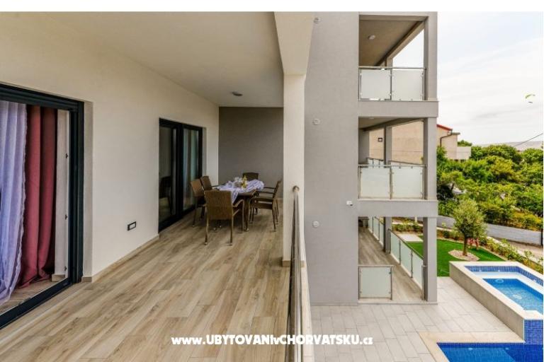 Villa Stella with Pool – фото 11