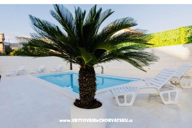 Villa Aurora Kastela – фото 12