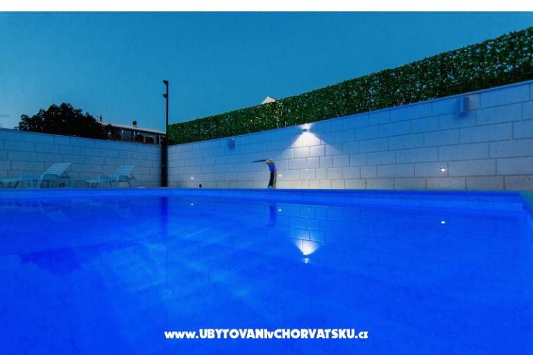 Villa Aurora Kastela – фото 13