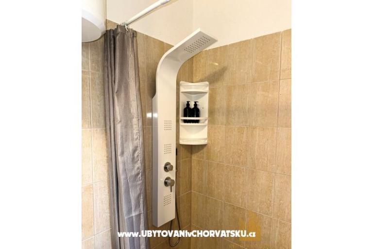 Town center Viturri Luxury apartman – фото 8