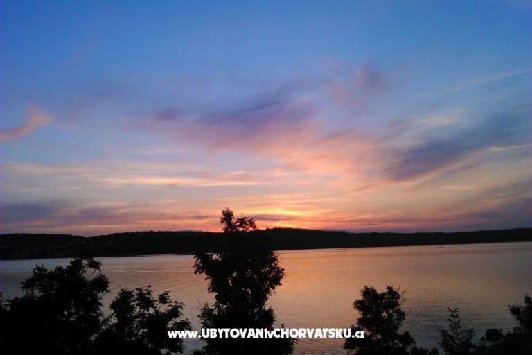 Villa Klimno direct на пляже – фото 7