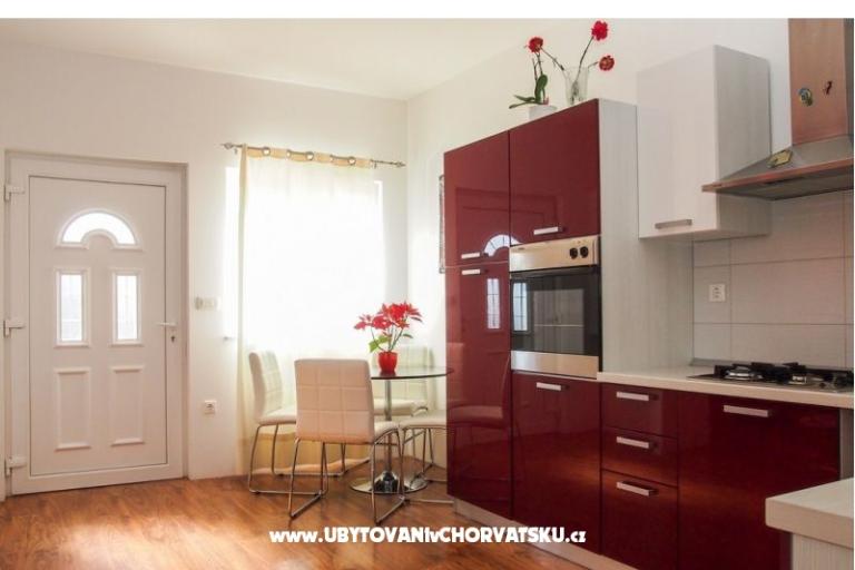 APARTMENTS ELA – фото 4