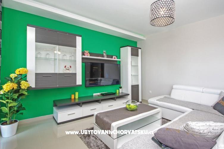 Lux AP6+2 jacuzzi – фото 4