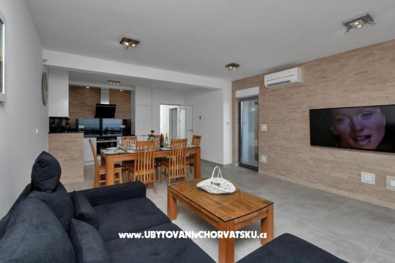 Hot Tub Luxury апартаменты + beach p – фото 5