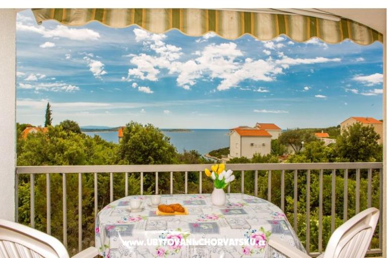 апартаменты Vila Nena с бассейном – фото 12