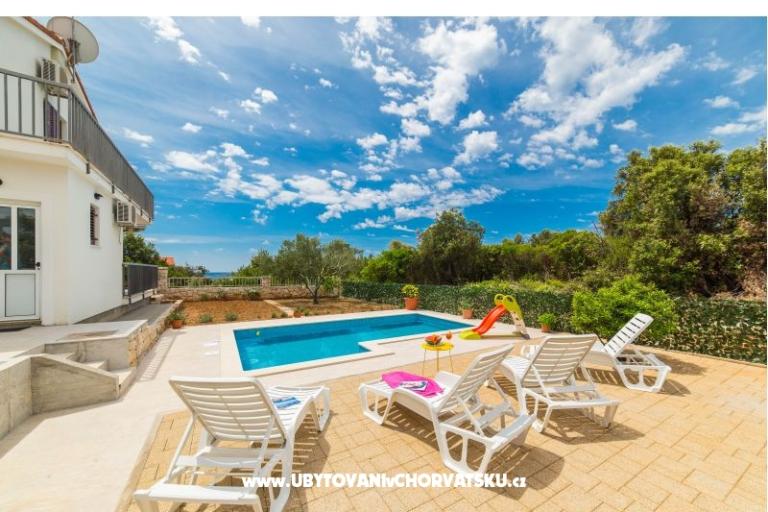 апартаменты Vila Nena с бассейном – фото 5