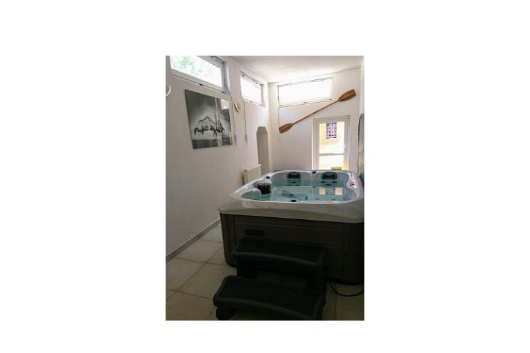 Villa Luka - jacuzzi, pool, sauna – фото 18