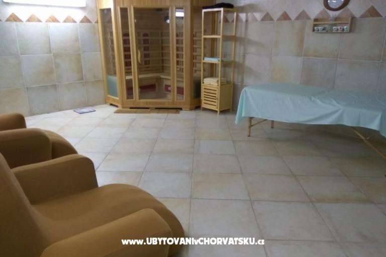 Villa Luka - jacuzzi, pool, sauna – фото 7
