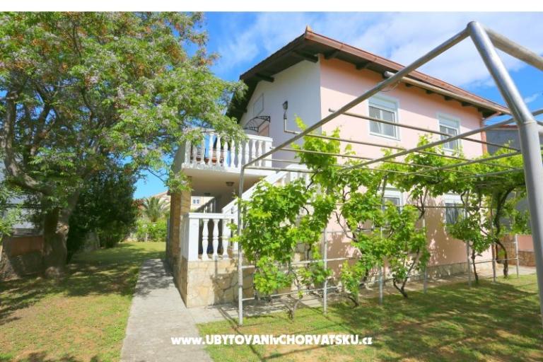 Melia Nin – фото 4