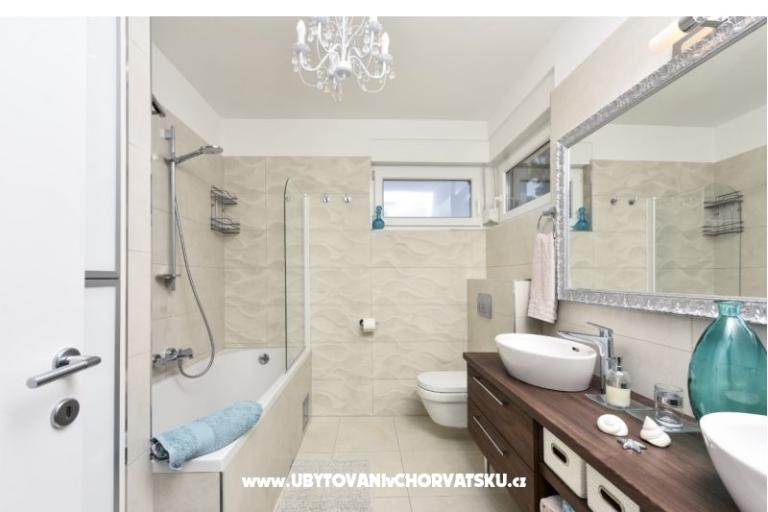 Villa Mirta ZadarVillas – фото 18