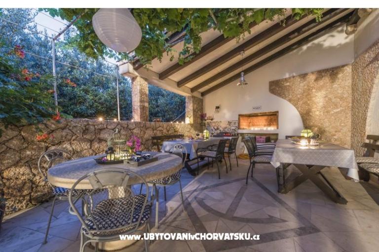 Bougainvillea beach house apartmani – фото 9