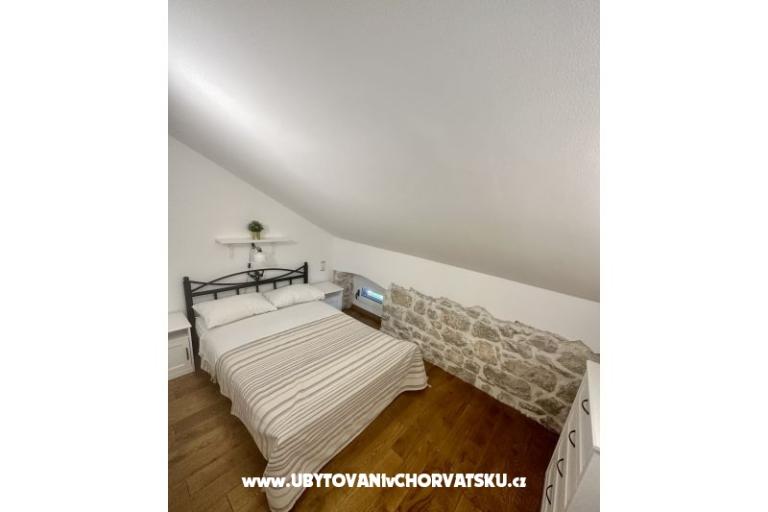 каменный дом Pakostane – фото 8