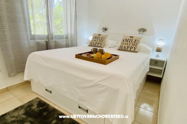 Villa Ana , one min walk to beach – фото 15