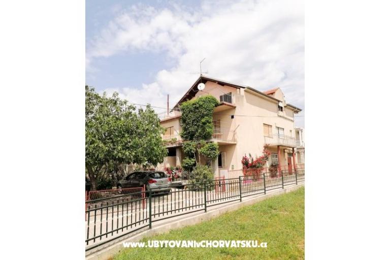 Villa Ana , one min walk to beach – фото 8