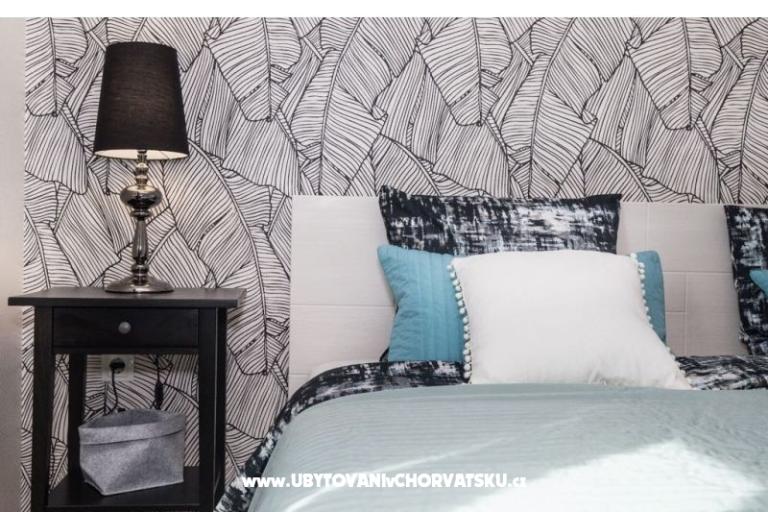 Bubbles Luxury Penthouse with jacuz – фото 13