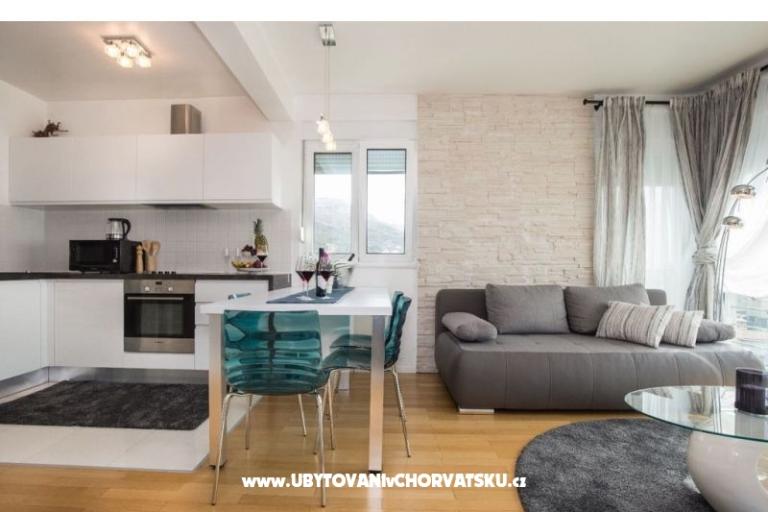 Bubbles Luxury Penthouse with jacuz – фото 3