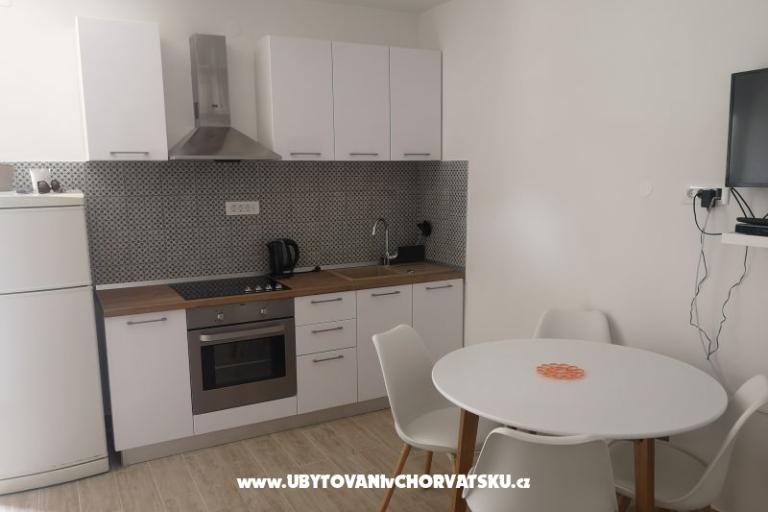 апартаменты 10 metara od mora – фото 25